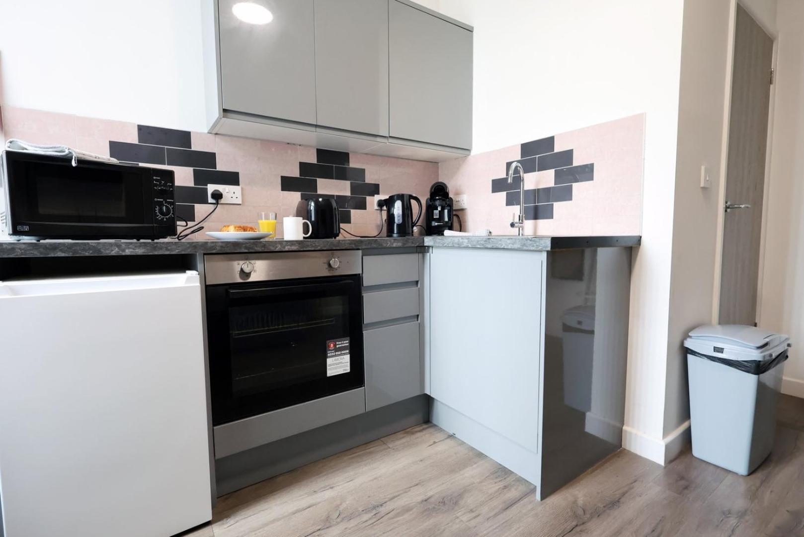 Cohost Partners | Smart Tv | 5 Min City | Parking Cardiff Eksteriør bilde
